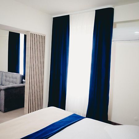 Hotel Valahia Tergovistye Kültér fotó